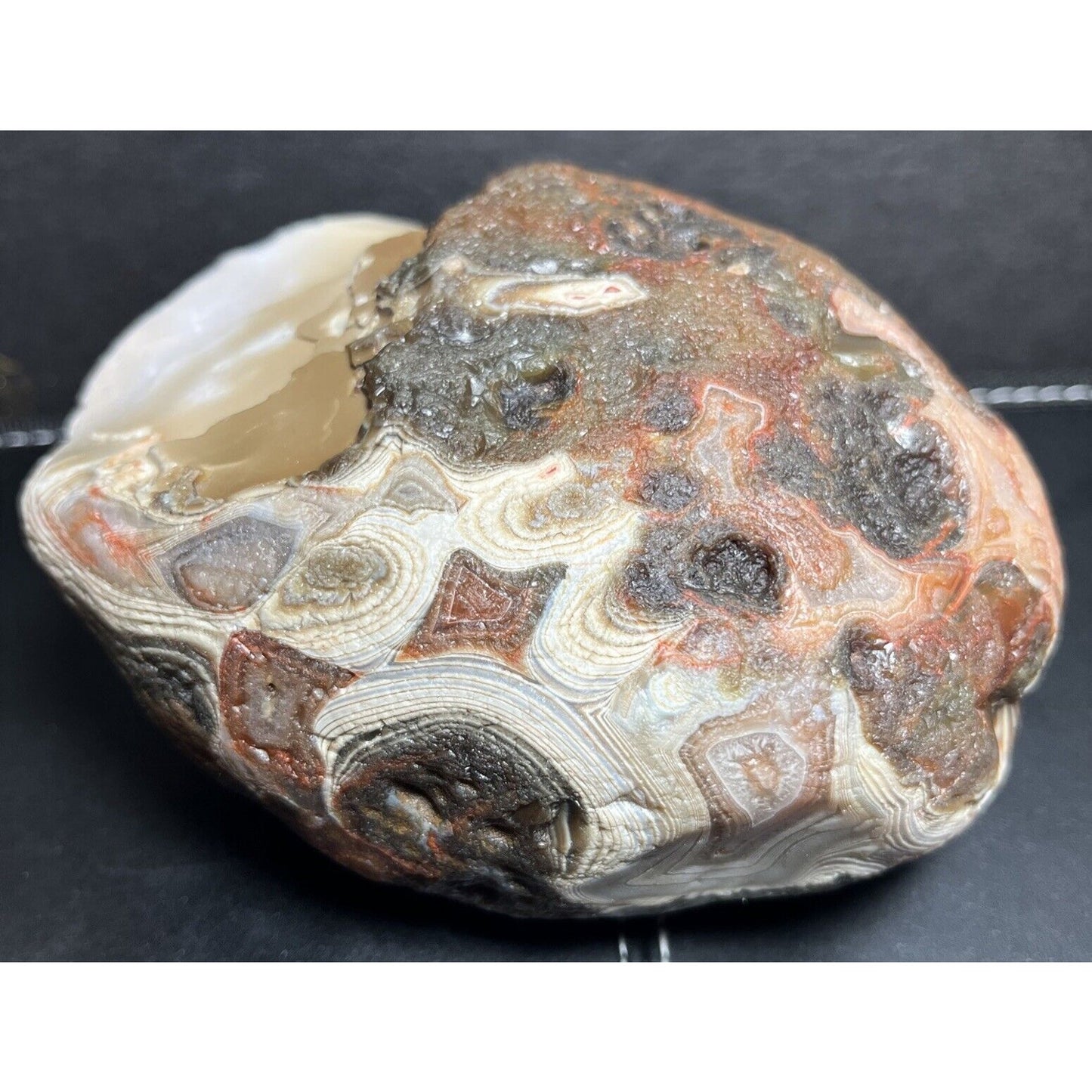 2 Lb 8 oz King Of Peelers Swirl Banded Lake Superior Agate. Centerpiece.