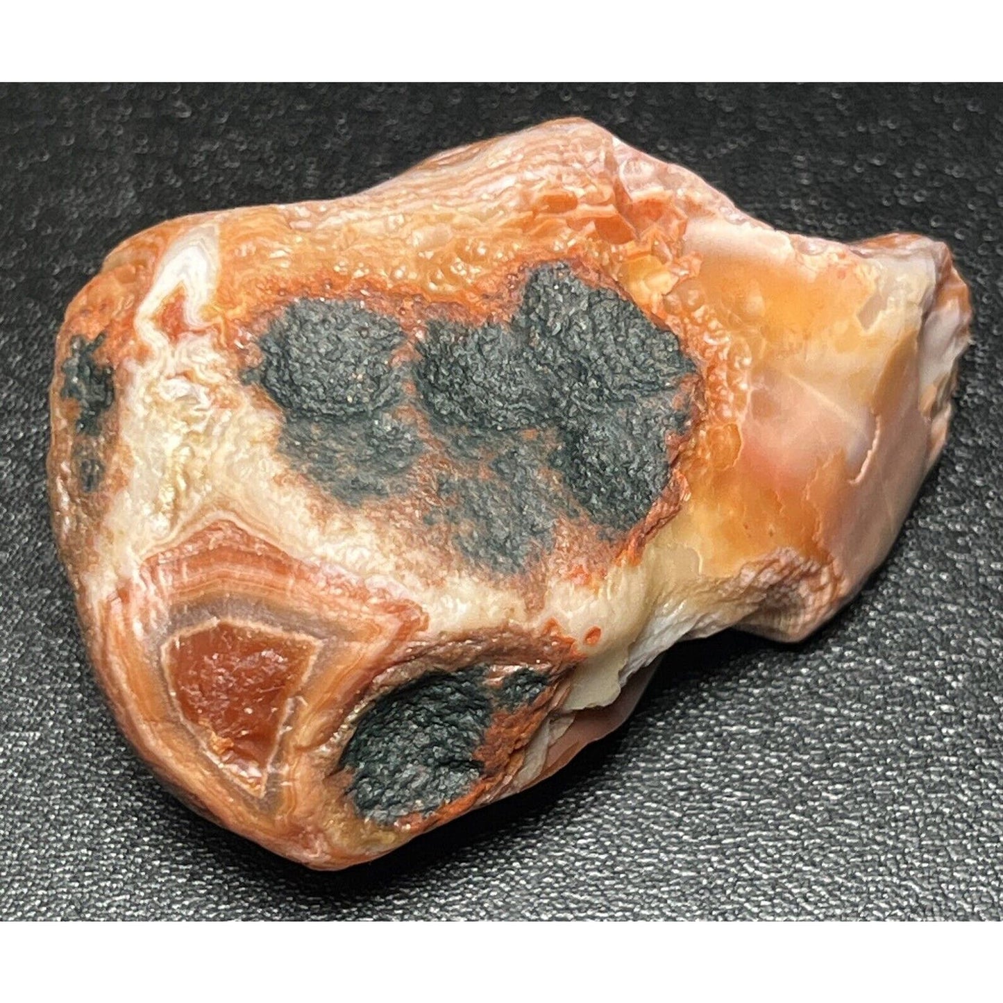 1.8 oz Stunning Edgy Candy Bander Lake Superior Agate. Mn State Gemstone.