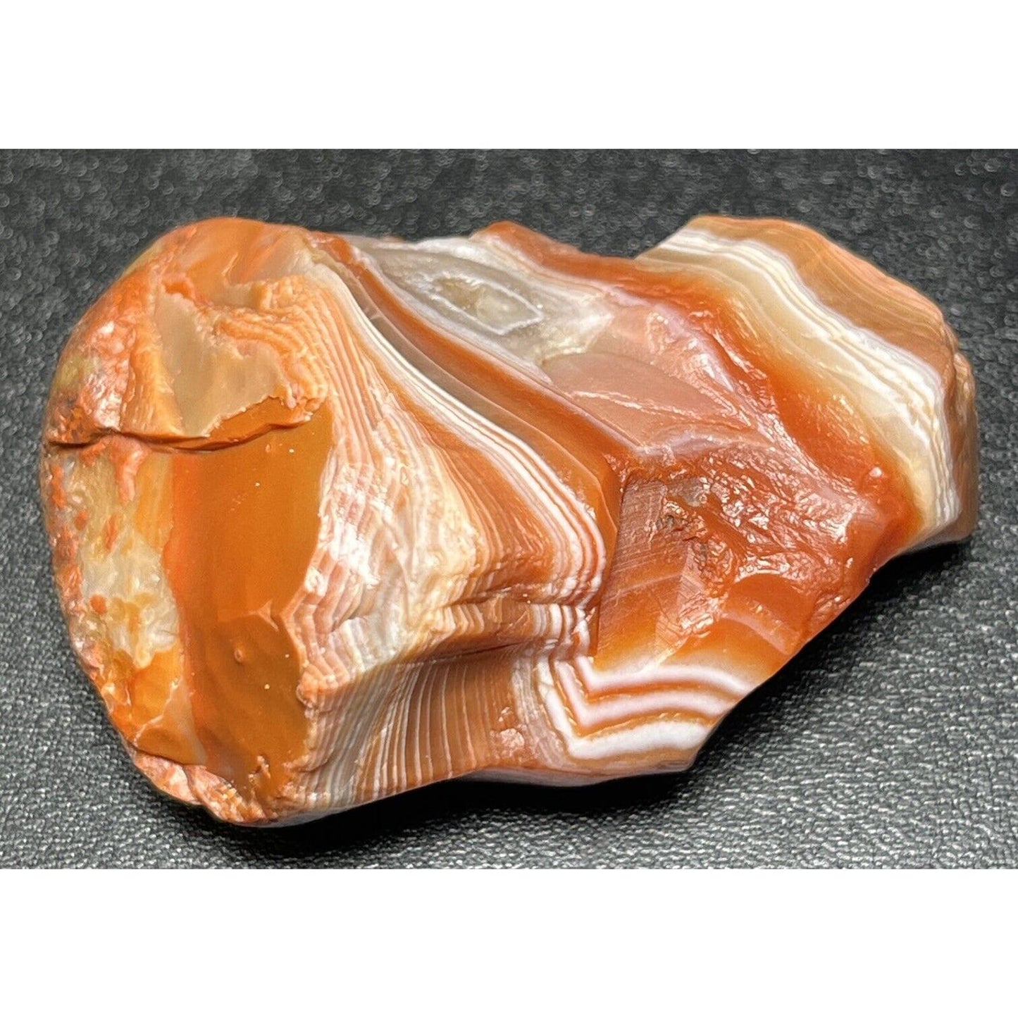 1.8 oz Stunning Edgy Candy Bander Lake Superior Agate. Mn State Gemstone.
