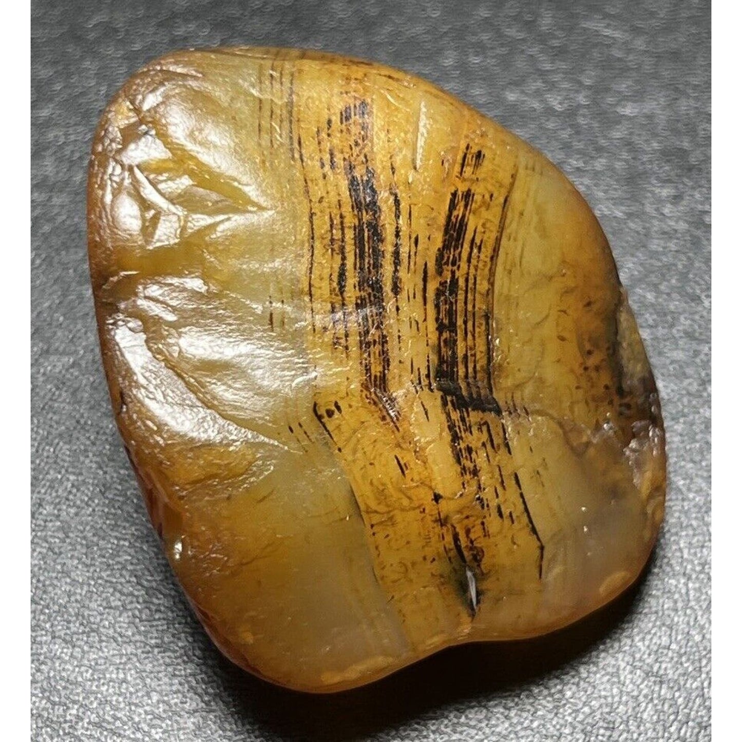 1.5 oz Honey Lake Superior Agate. Mn State Gemstone.