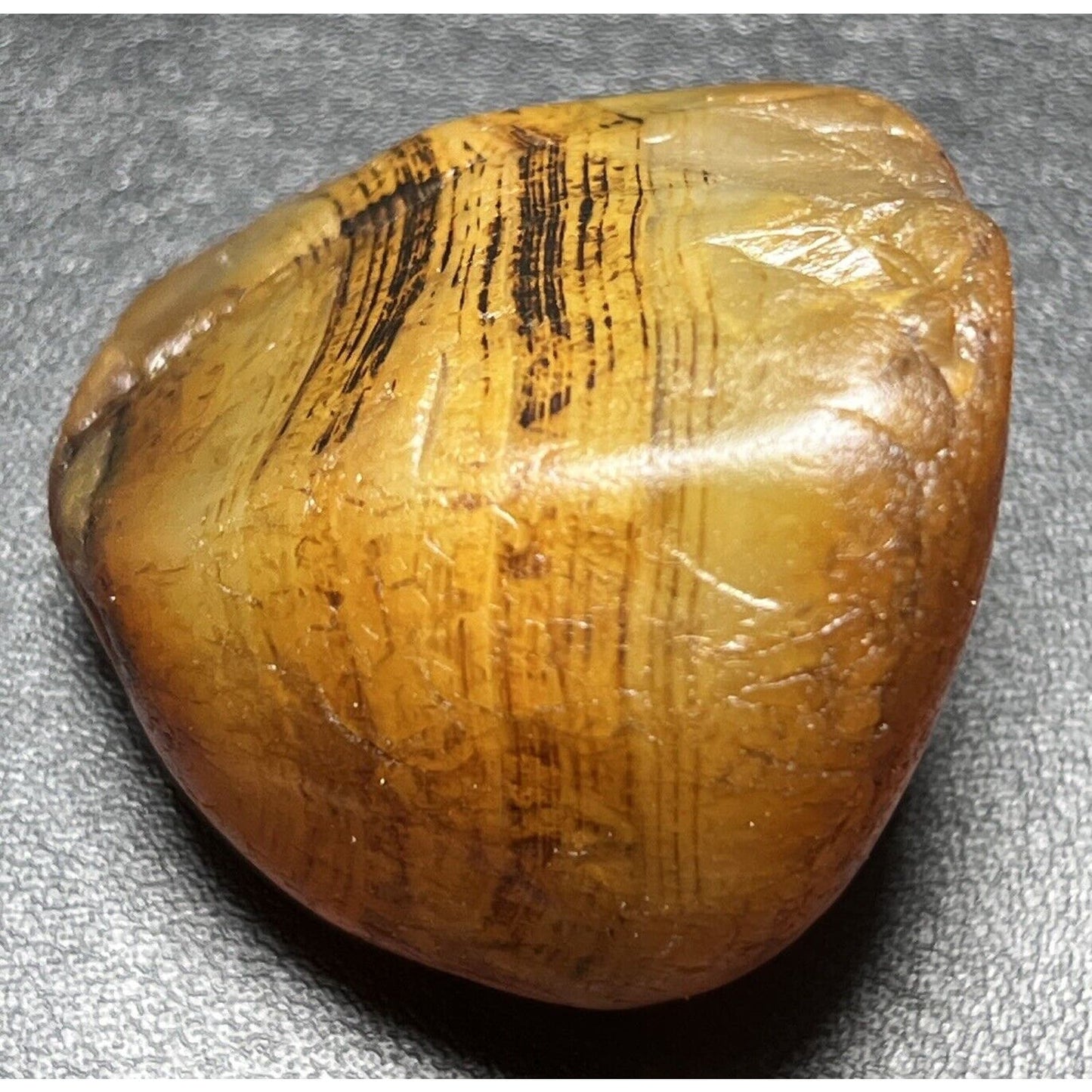 1.5 oz Honey Lake Superior Agate. Mn State Gemstone.