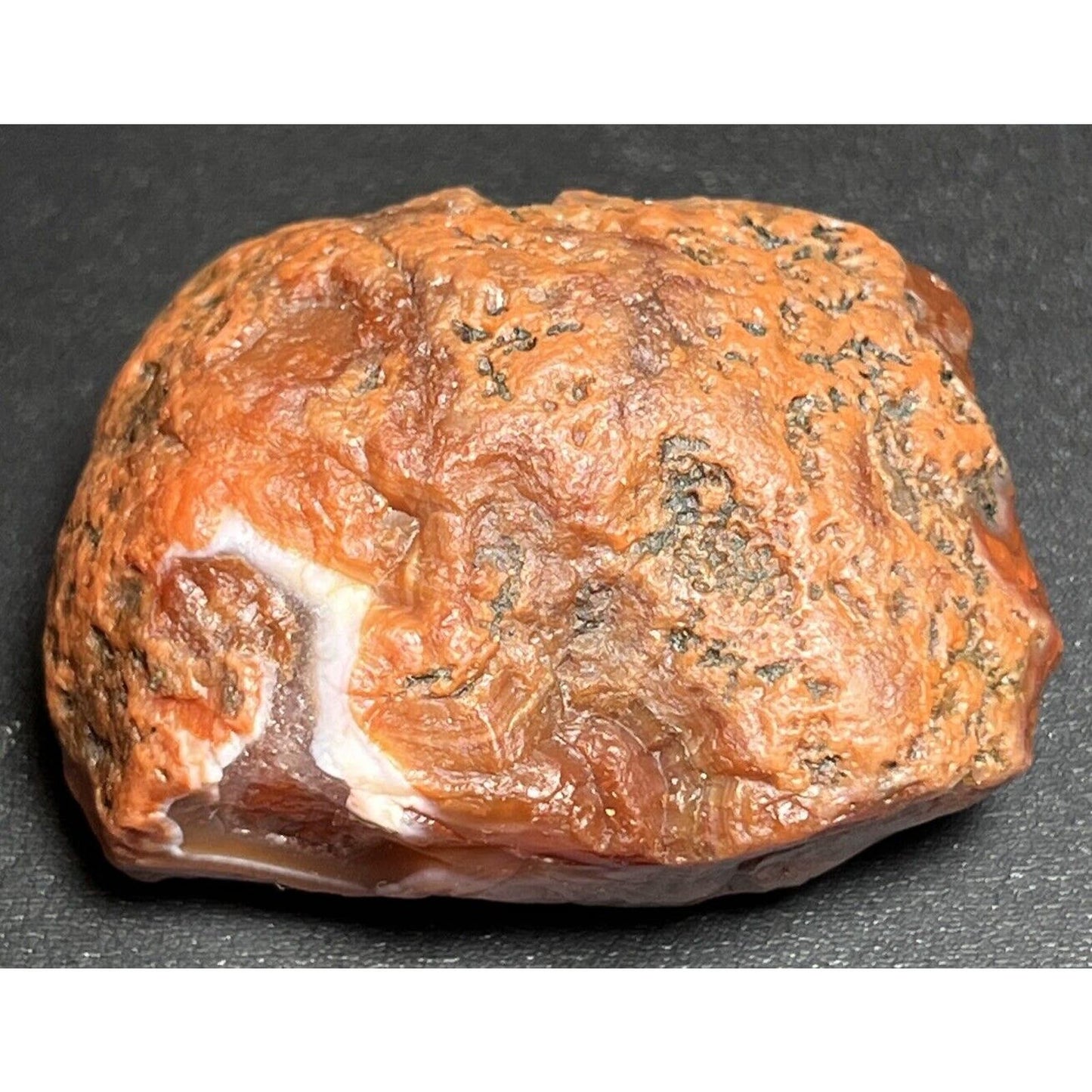 2.3 oz Waterlevel Lake Superior Agate. Mn State Gemstone.