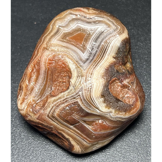 3 oz Stunning Fortification Banded Lake Superior Agate. Top Shelf Laker.